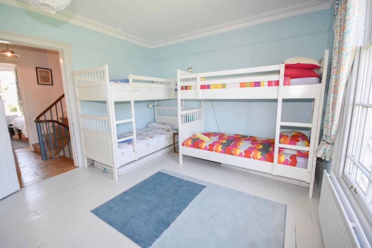 Arden Villa, Sleeps 8, Moments From The Golden Sandy Beach Of Ryde Ryde  Zewnętrze zdjęcie