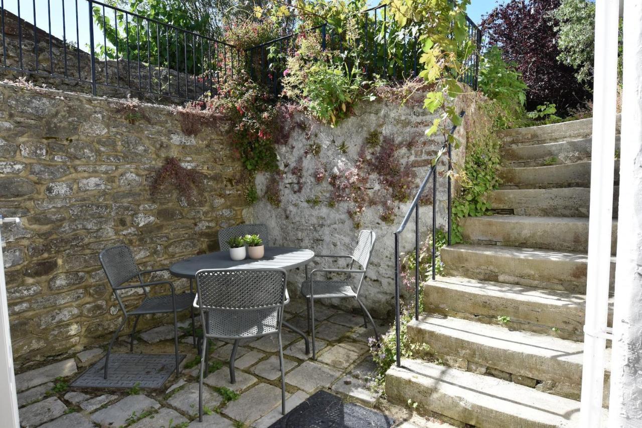 Arden Villa, Sleeps 8, Moments From The Golden Sandy Beach Of Ryde Ryde  Zewnętrze zdjęcie