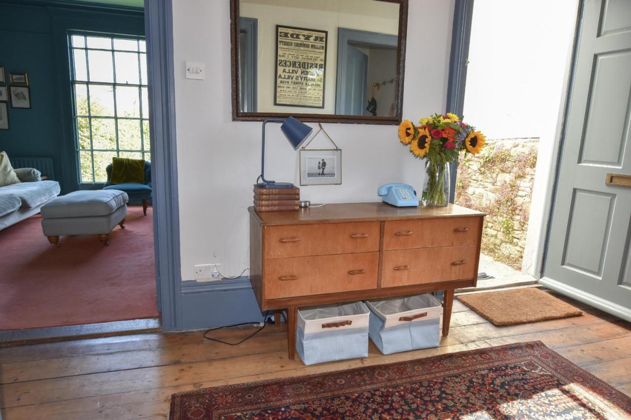 Arden Villa, Sleeps 8, Moments From The Golden Sandy Beach Of Ryde Ryde  Zewnętrze zdjęcie